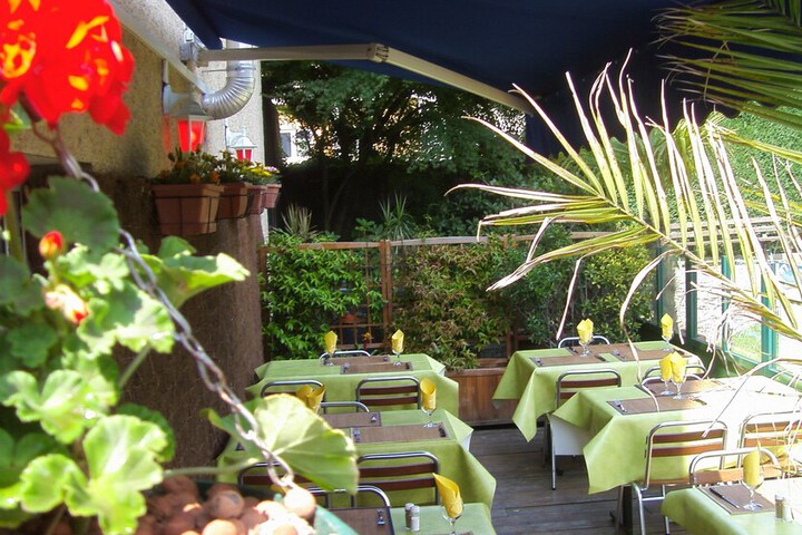 Terrace/Patio 23 of 40