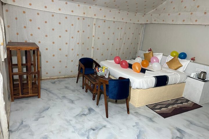 Room 10 of 52
