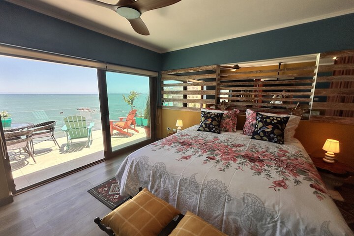Room 11 of 180