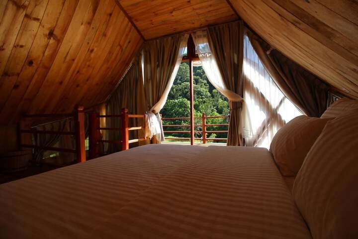 Room 5 of 44