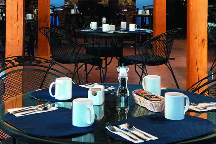 Dining Photos