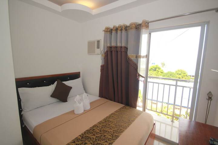 Room 16 of 63