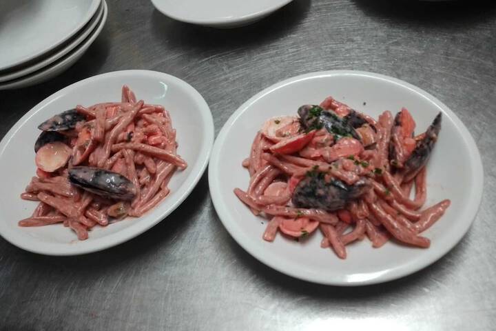 Dining 18 of 28