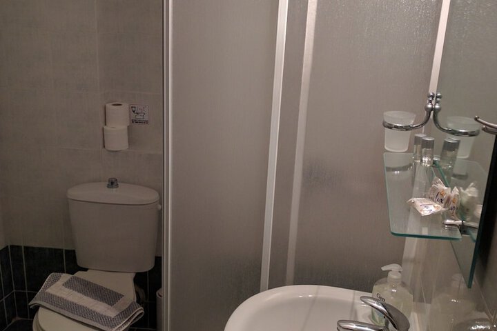 Clean Restrooms