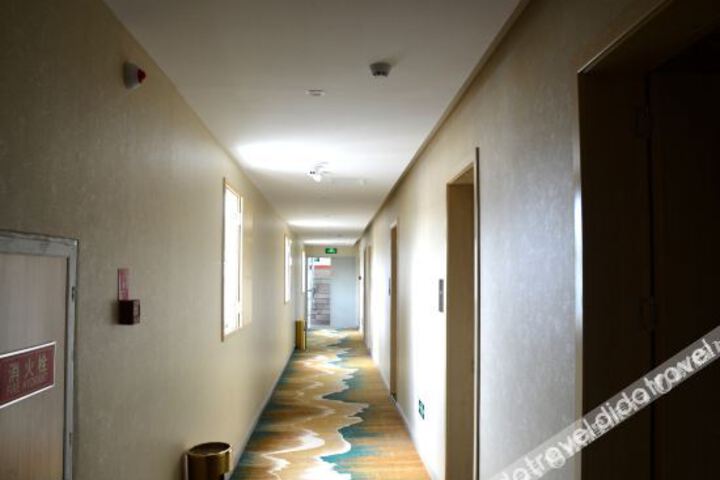 Hotel Interior 3 of 9