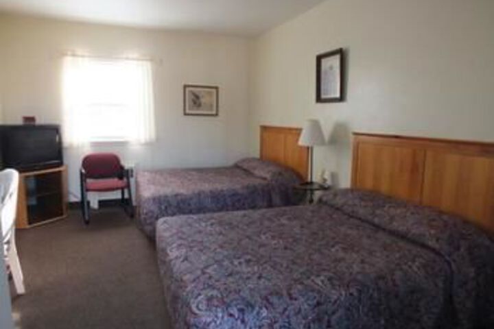 Room 8 of 22
