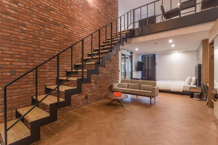 Image of Incheon Guwoldong Hotel JIN