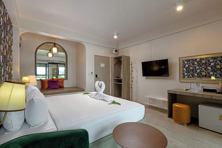 Room 40 of 90