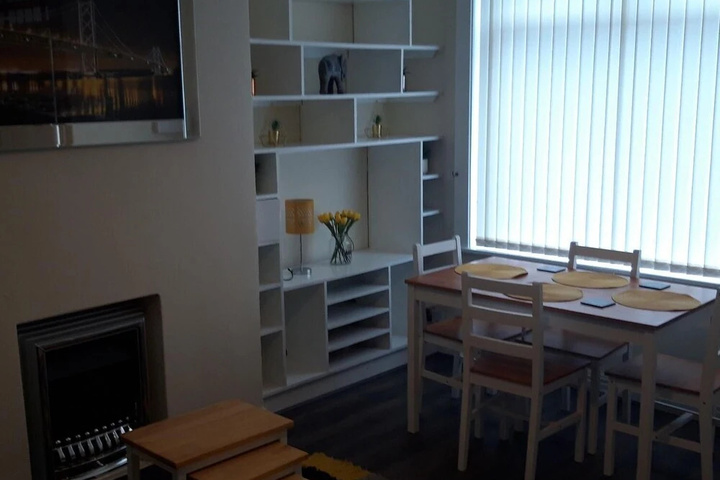 Room 2 of 13