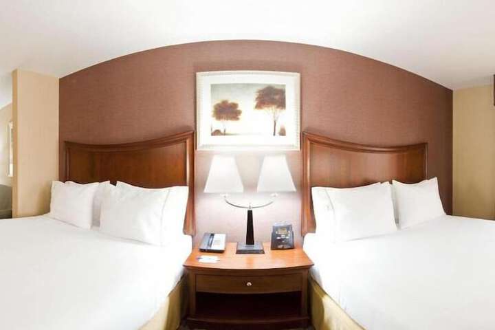 Room 5 of 22