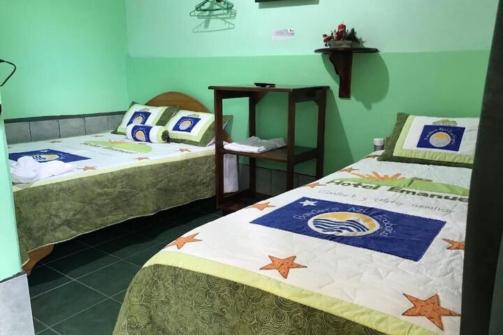 Room 7 of 68