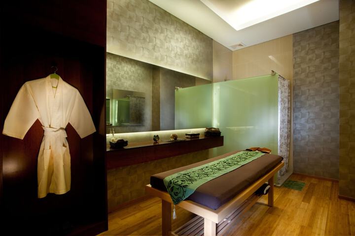 Treatment Room Pic