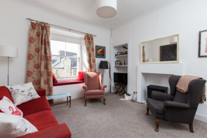 Room 12 of 32