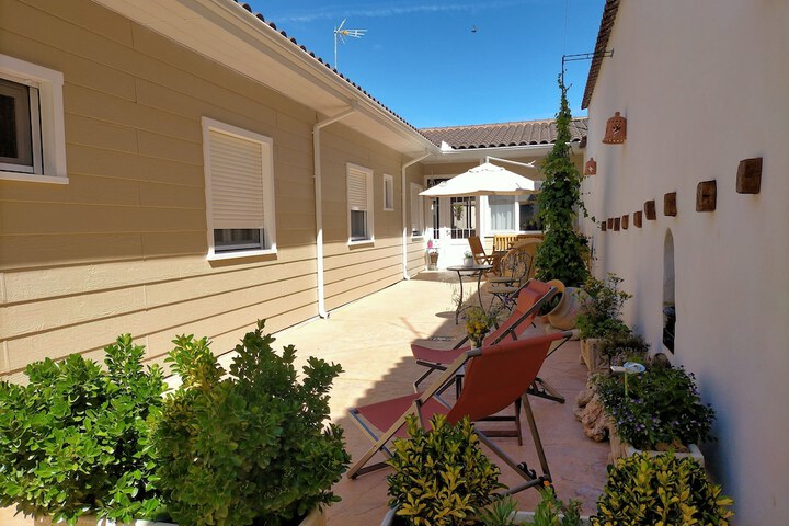 Terrace/Patio 13 of 50