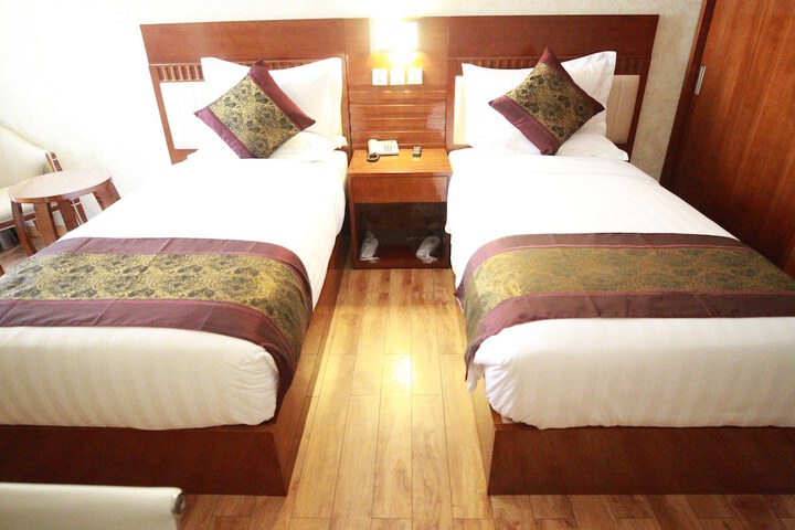 Room 7 of 23