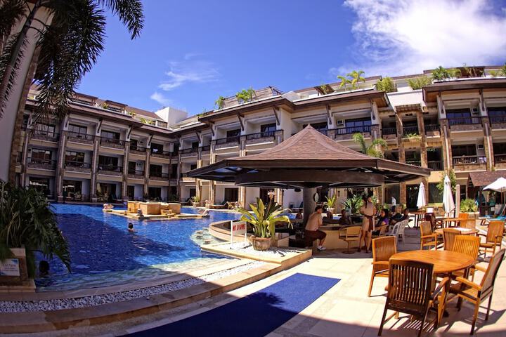 Pool 43 of 64