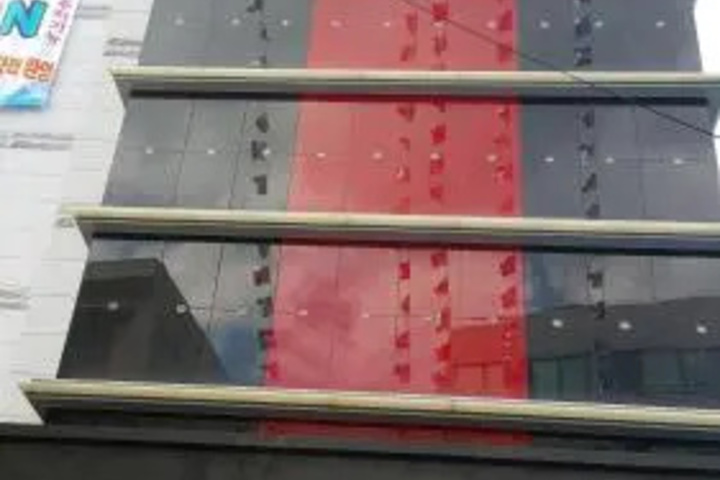 Hotel 2 of 4