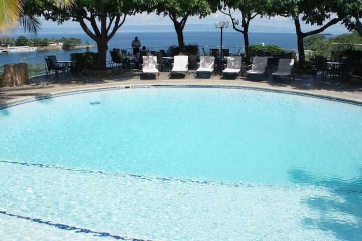 Pool 16 of 53