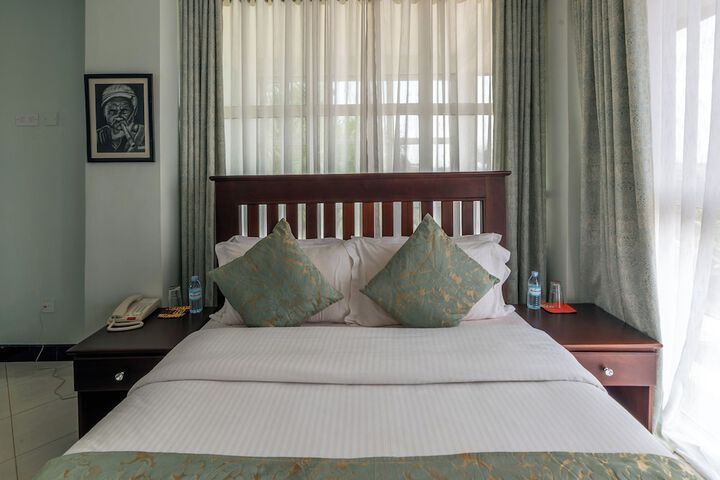 Room 16 of 112