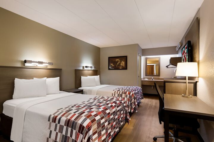 Deluxe 2 Double Beds (3 of 5)
