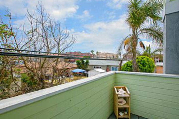 Terrace/Patio 3 of 24