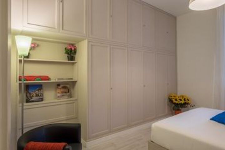 Room 45 of 100
