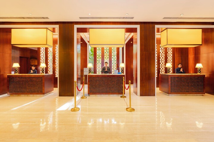 Hotel Interior 14 of 135