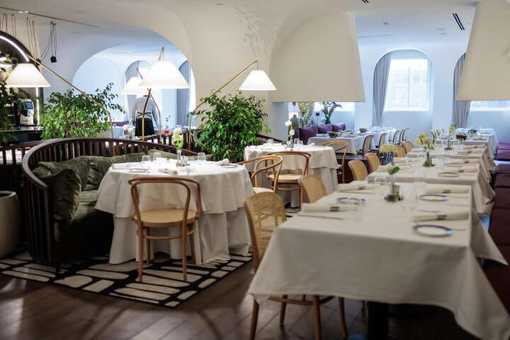 Dining 57 of 95