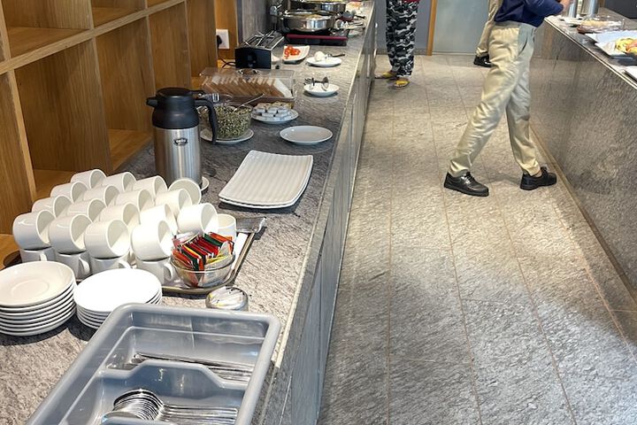 Breakfast/Coffee Service 48 of 63