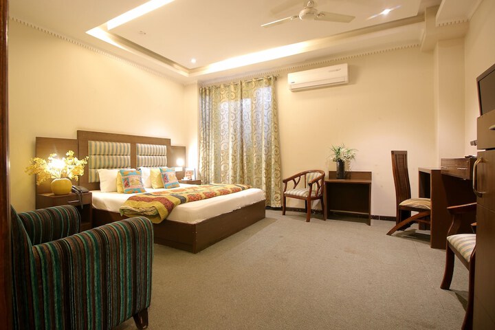 Room 19 of 57