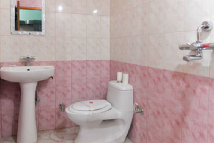 Room 4 of 29