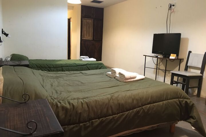 Room 15 of 40