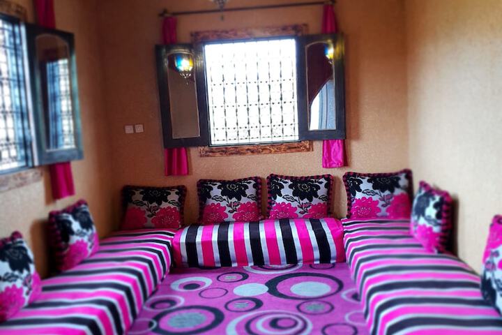 Room 12 of 24