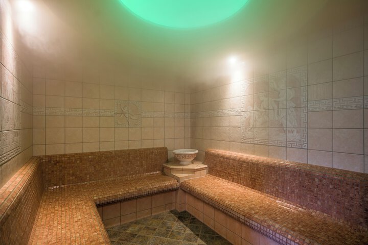 Room 40 of 79