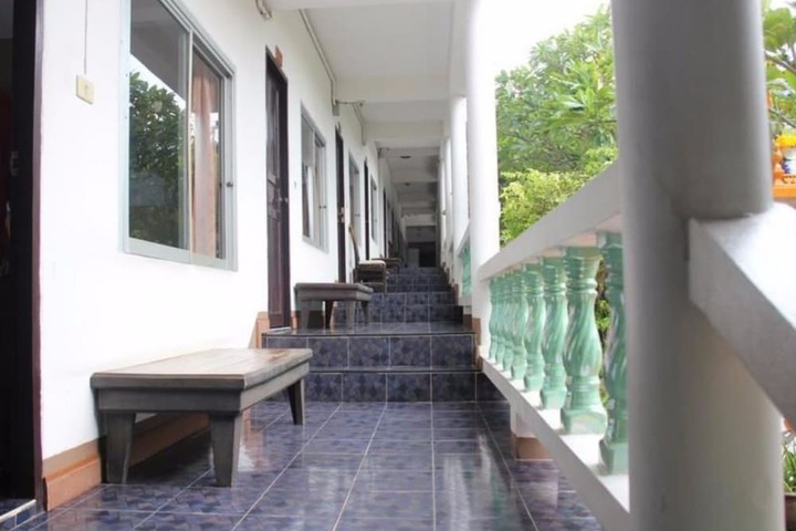 Terrace/Patio 21 of 37