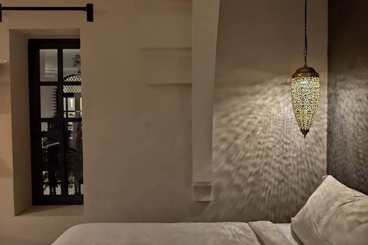 Room 3 of 26