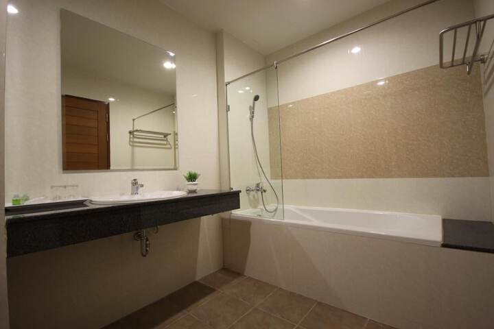 Room 20 of 31