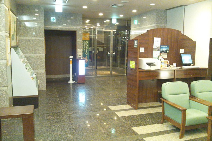 Lobby Entry
