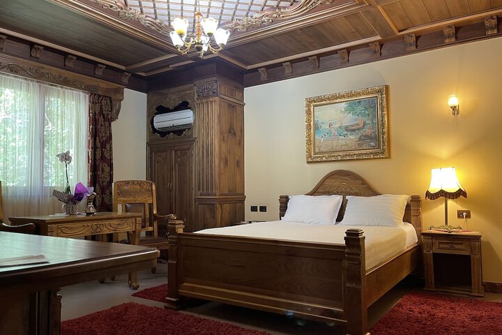 Room 14 of 89