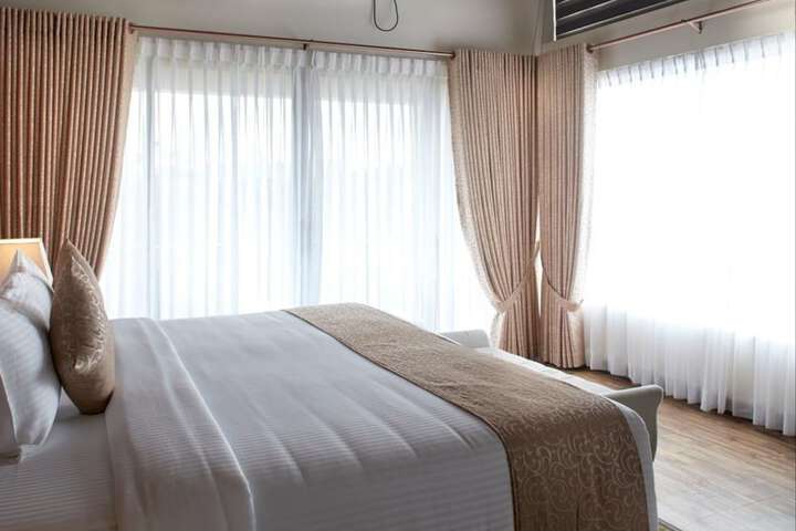 Room 17 of 71