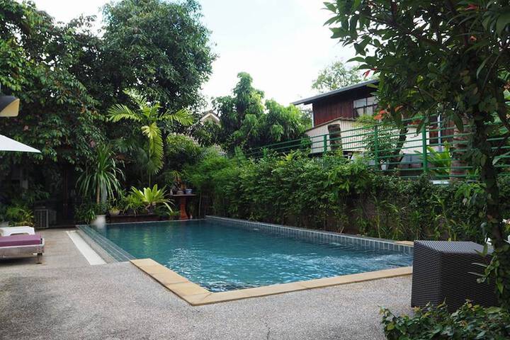 Pool 52 of 74
