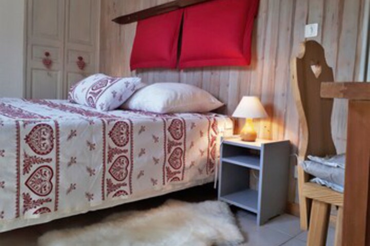 Room 27 of 41