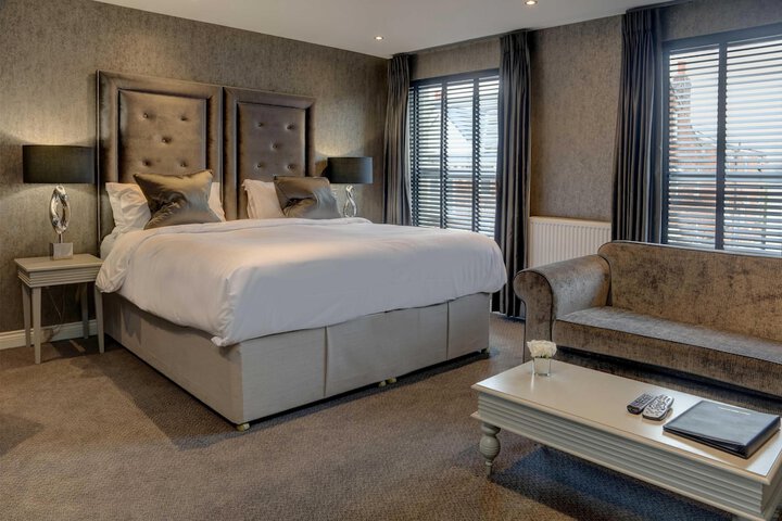 Room 45 of 134