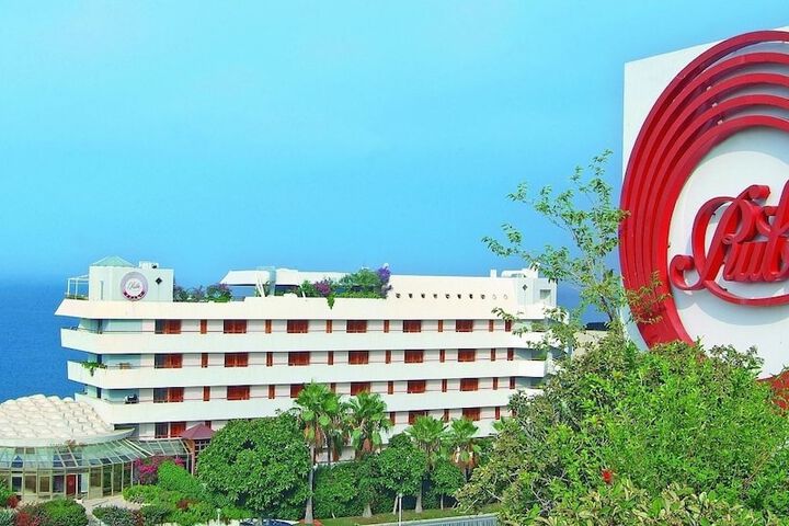 Hotel 52 of 60