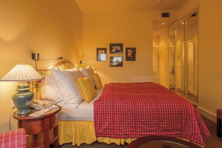 Room 21 of 52