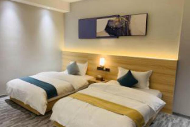 Room 20 of 21