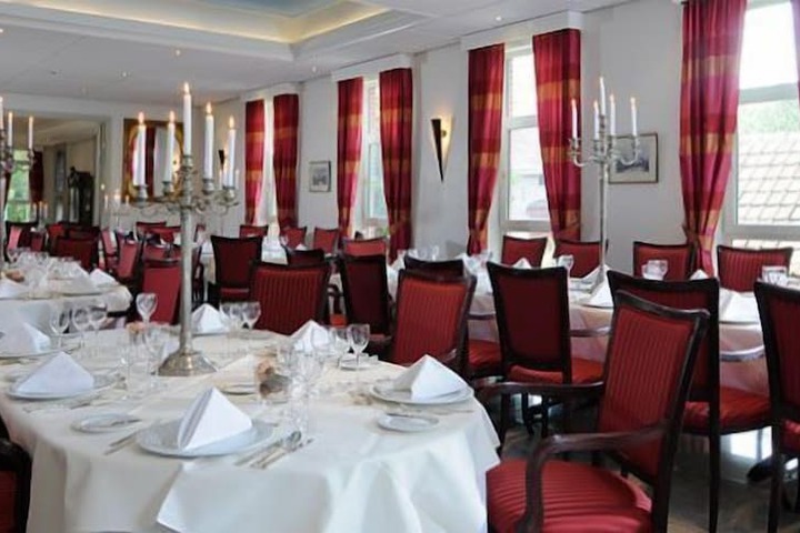 Ballroom/Hall 14 of 40