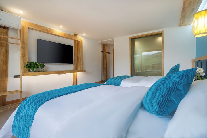 Room 21 of 77