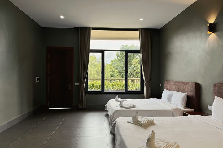 Room 7 of 40