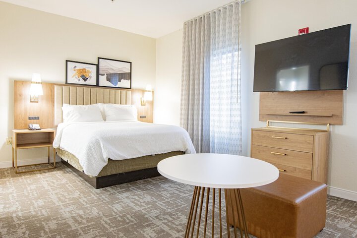 Room 5 of 54